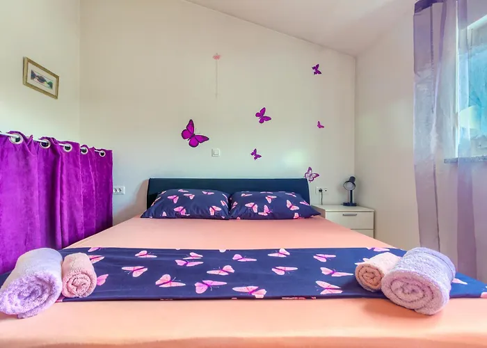 Apartments Zara